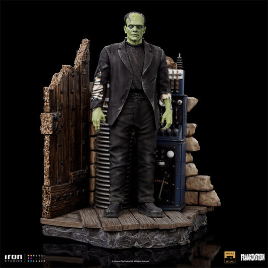 Iron Studios - Universal Monsters - Frankenstein's Monster Deluxe