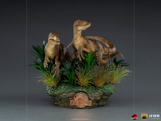 Iron Studios UNIVJP47221-10 - Jurassic Park - Just The Two Raptors