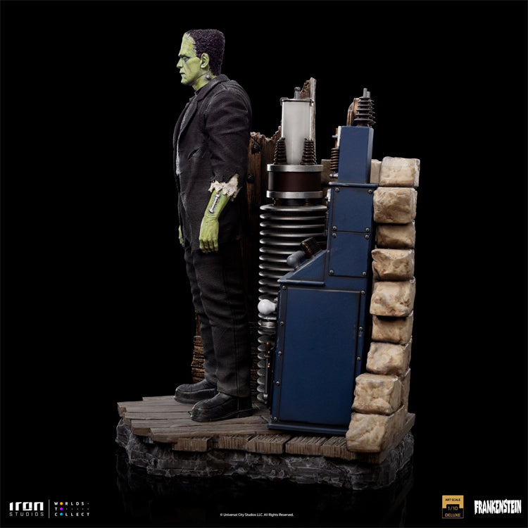 Iron Studios - Universal Monsters - Frankenstein's Monster Deluxe