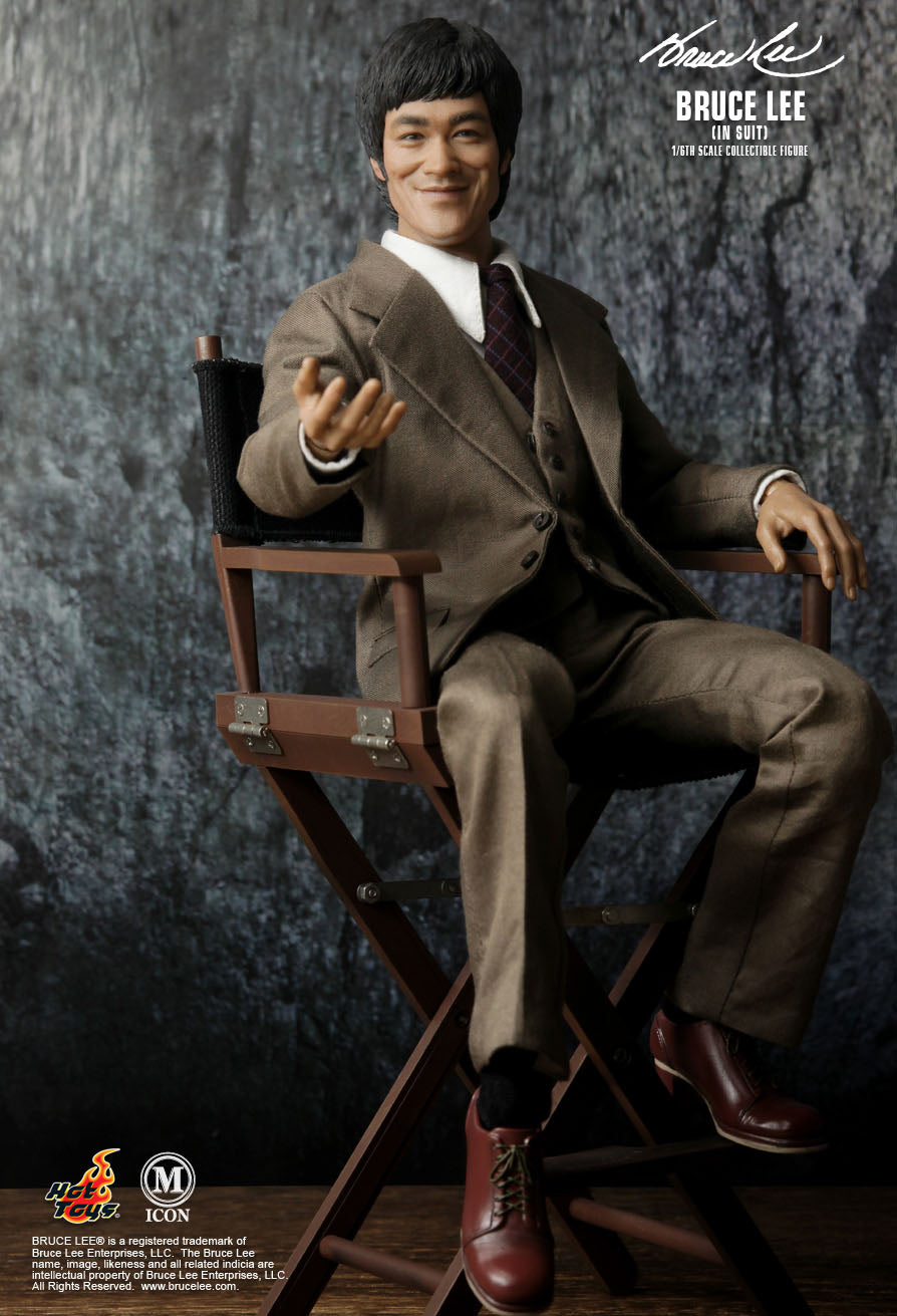 Hot Toys MIS011 - Bruce Lee In Suit Version