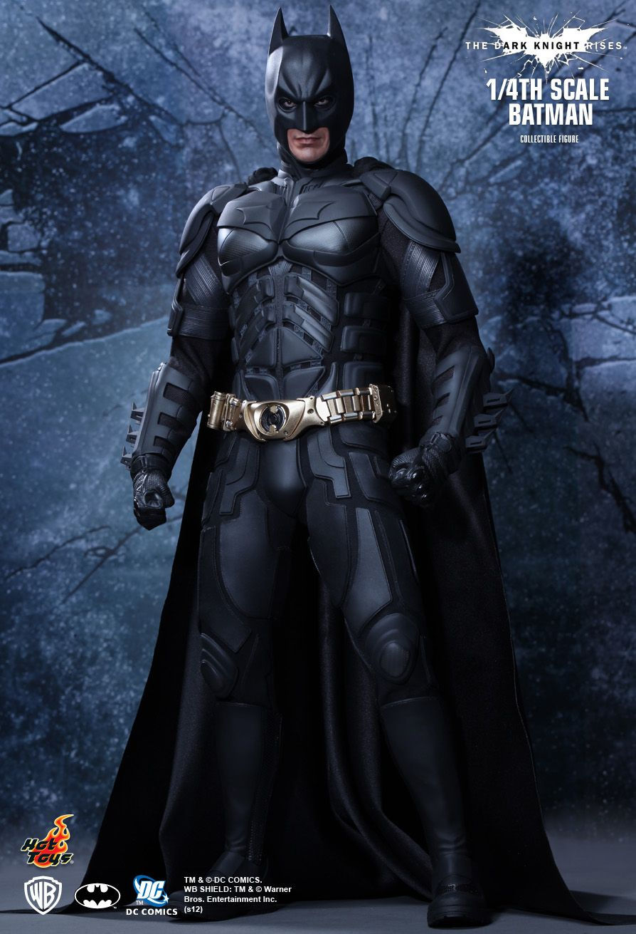 Hot Toys announces Dark Knight Rises for a new figure and playset combo