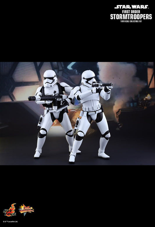 Hot Toys MMS319 - Star Wars : The Force Awakens - First Order Heavy Gunner