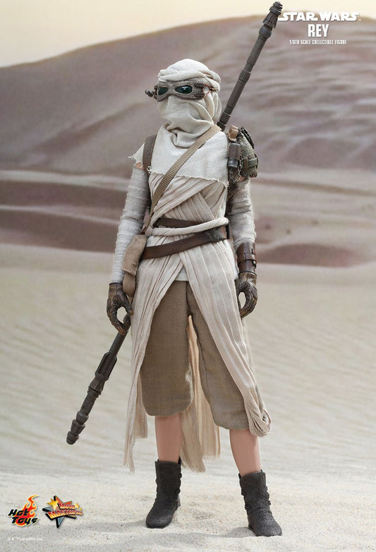 Hot Toys MMS336 - Star Wars : The Force Awakens - Rey