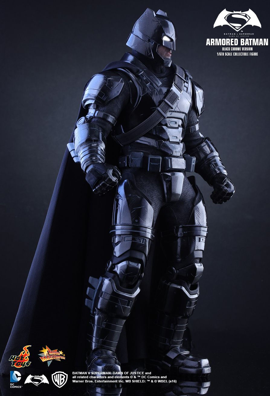 Hot Toys MMS356 - DC Comics - Batman Vs Superman : Dawn Of Justice - Armored Batman Black Chrome Version