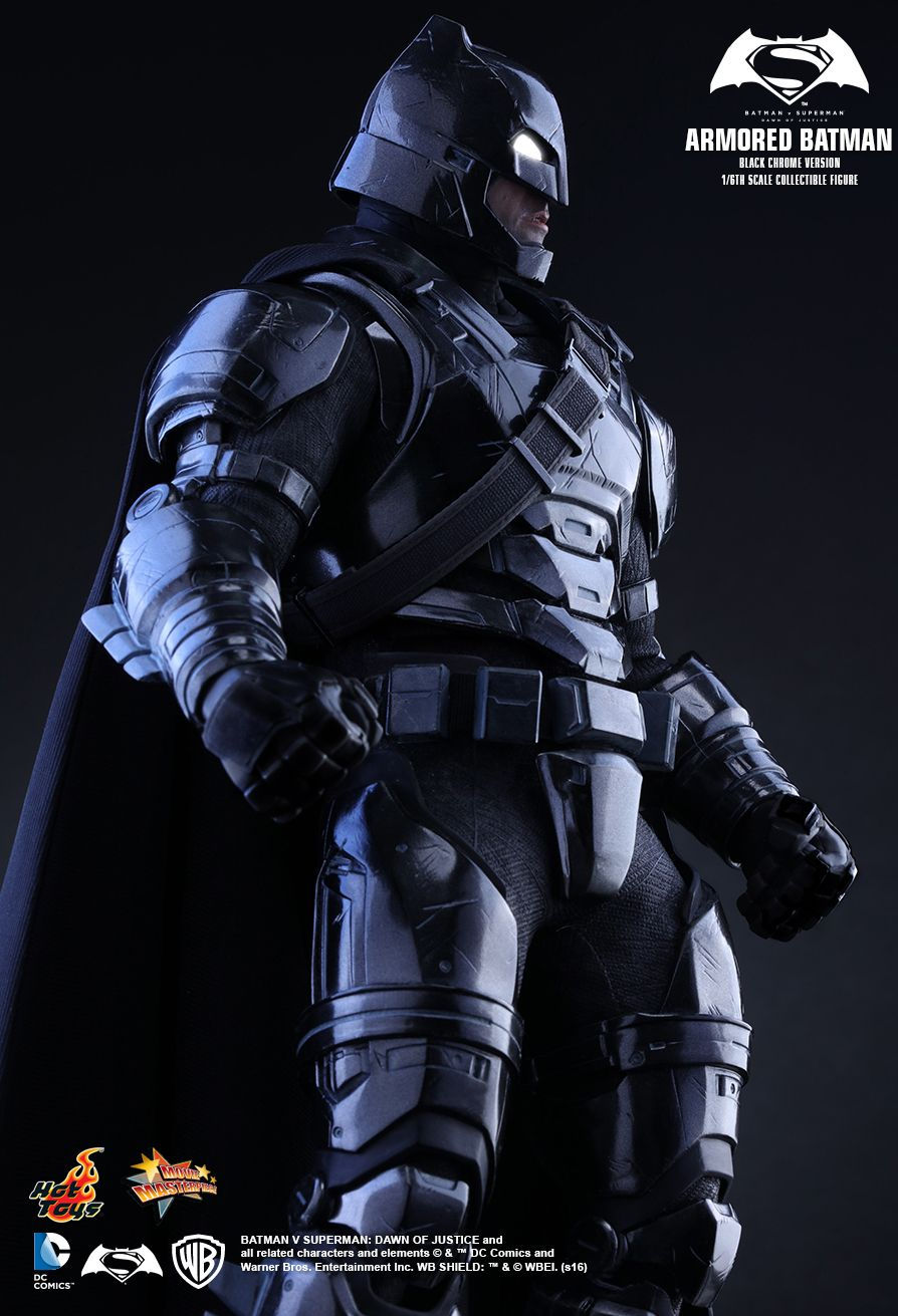 Hot Toys MMS356 - DC Comics - Batman Vs Superman : Dawn Of Justice - Armored Batman Black Chrome Version