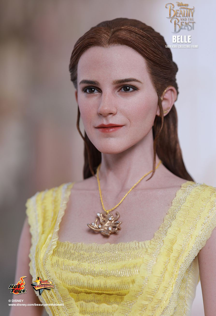 Hot Toys MMS422 - Beauty And The Beast - Belle