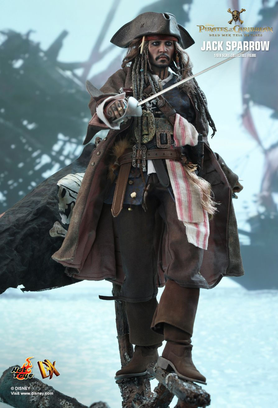 Hot Toys DX15 - Pirates Of The Caribbean : Dead Men Tell No Tales - Jack Sparrow