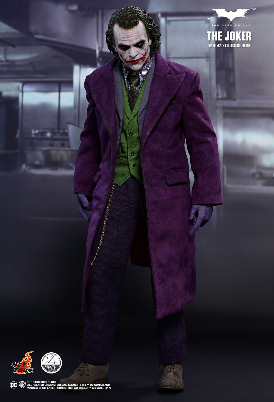 Hot Toys QS010 - DC Comics - The Dark Knight - The Joker Standard Version