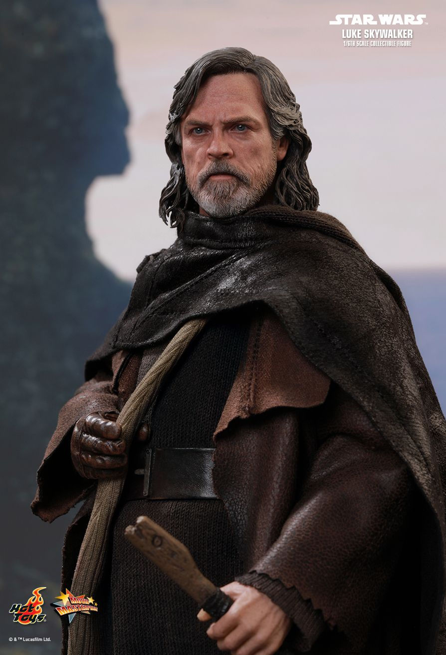 Hot Toys MMS457 - Star Wars : The Last Jedi - Luke Skywalker Standard Version