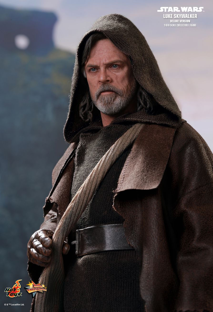 Hot Toys MMS458 - Star Wars : The Last Jedi - Luke Skywalker Deluxe Version