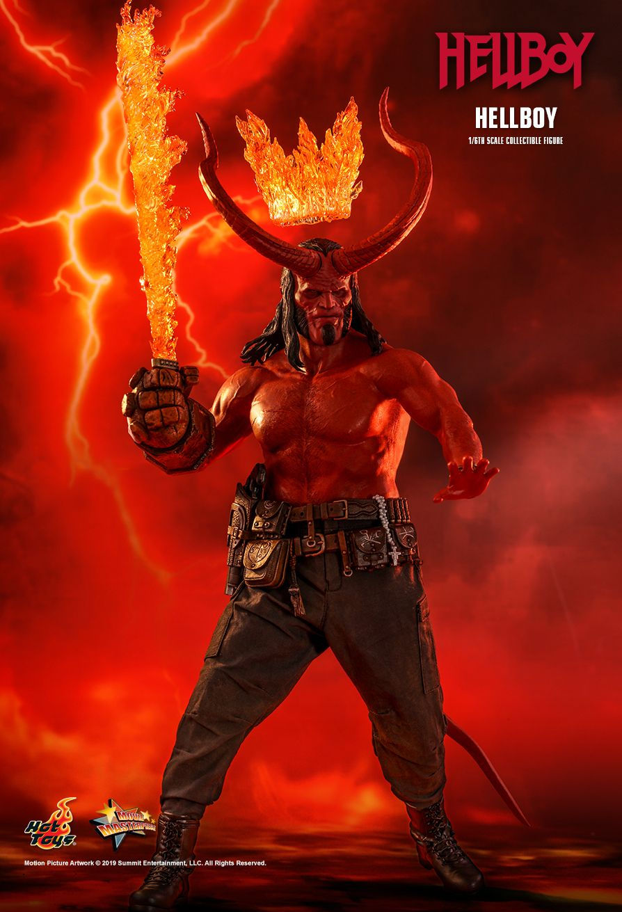 Hot Toys MMS527 - HellBoy - HellBoy