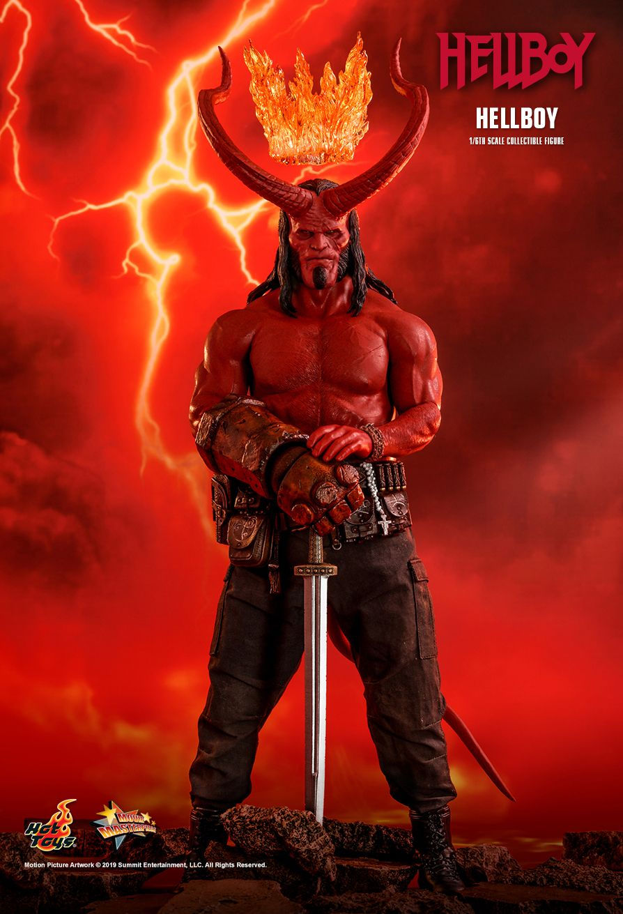 Hot Toys MMS527 - HellBoy - HellBoy