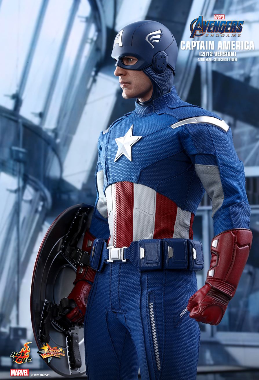 Hot Toys MMS563 - Marvel Comics - Avengers 4 : Endgame - Captain America 2012 Version