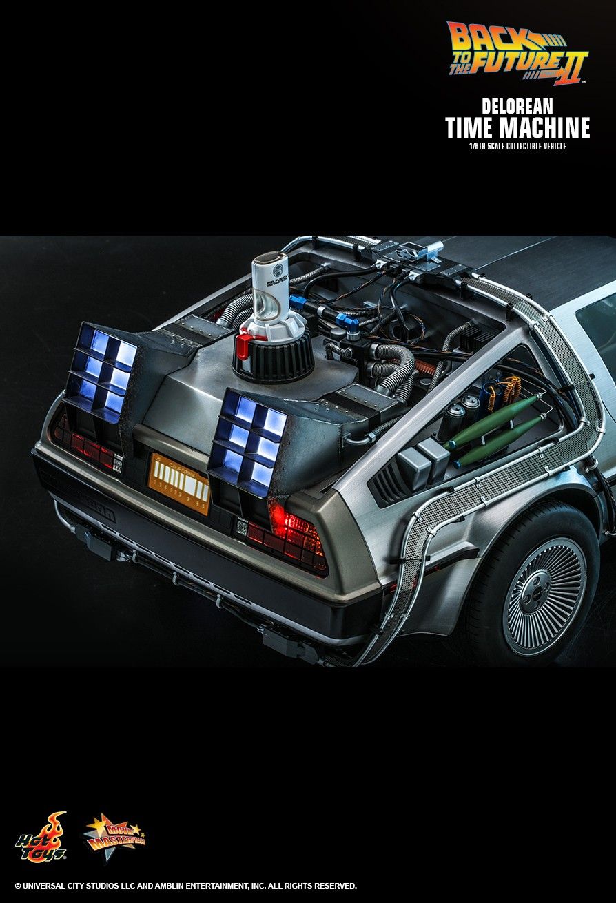 Hot Toys MMS636 - Back To Future II - Delorean Time Machine