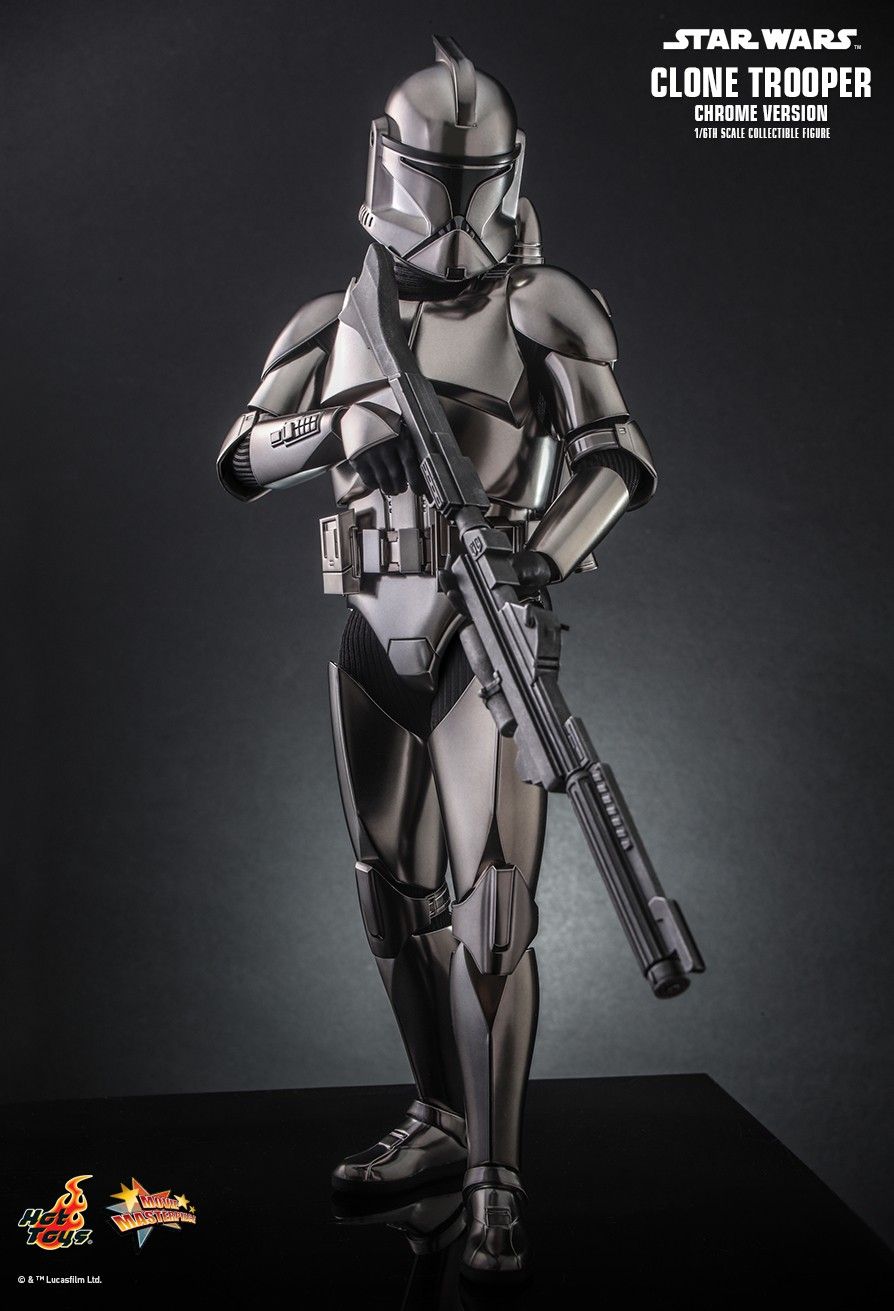 Hot Toys MMS643 - Star Wars - Clone Trooper Chrome Version