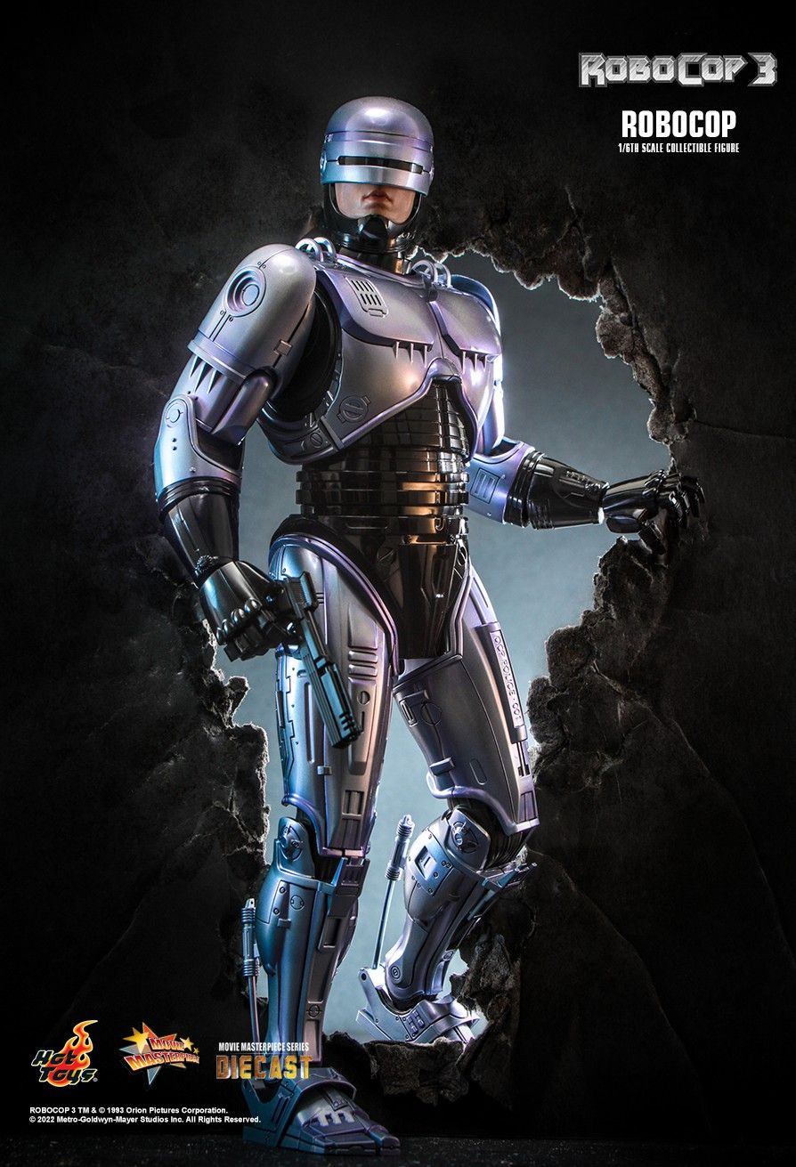 Hot Toys MMS669D49 - Robocop 3 - Robocop Standard Version