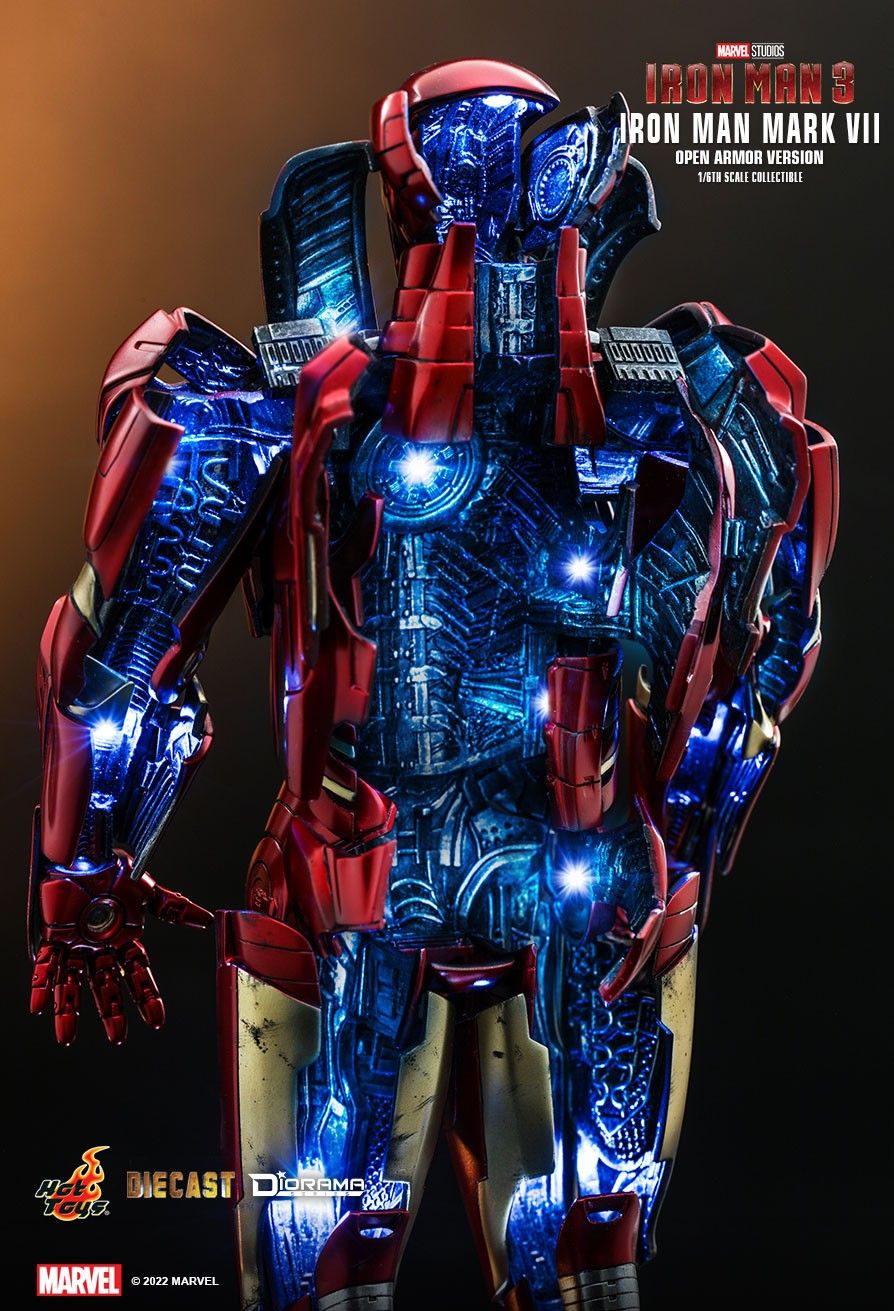 Hot Toys DS004D51 - Marvel Comics - Iron Man 3 - Iron Man Mark 4 Open Armor Version【Pre-Order】