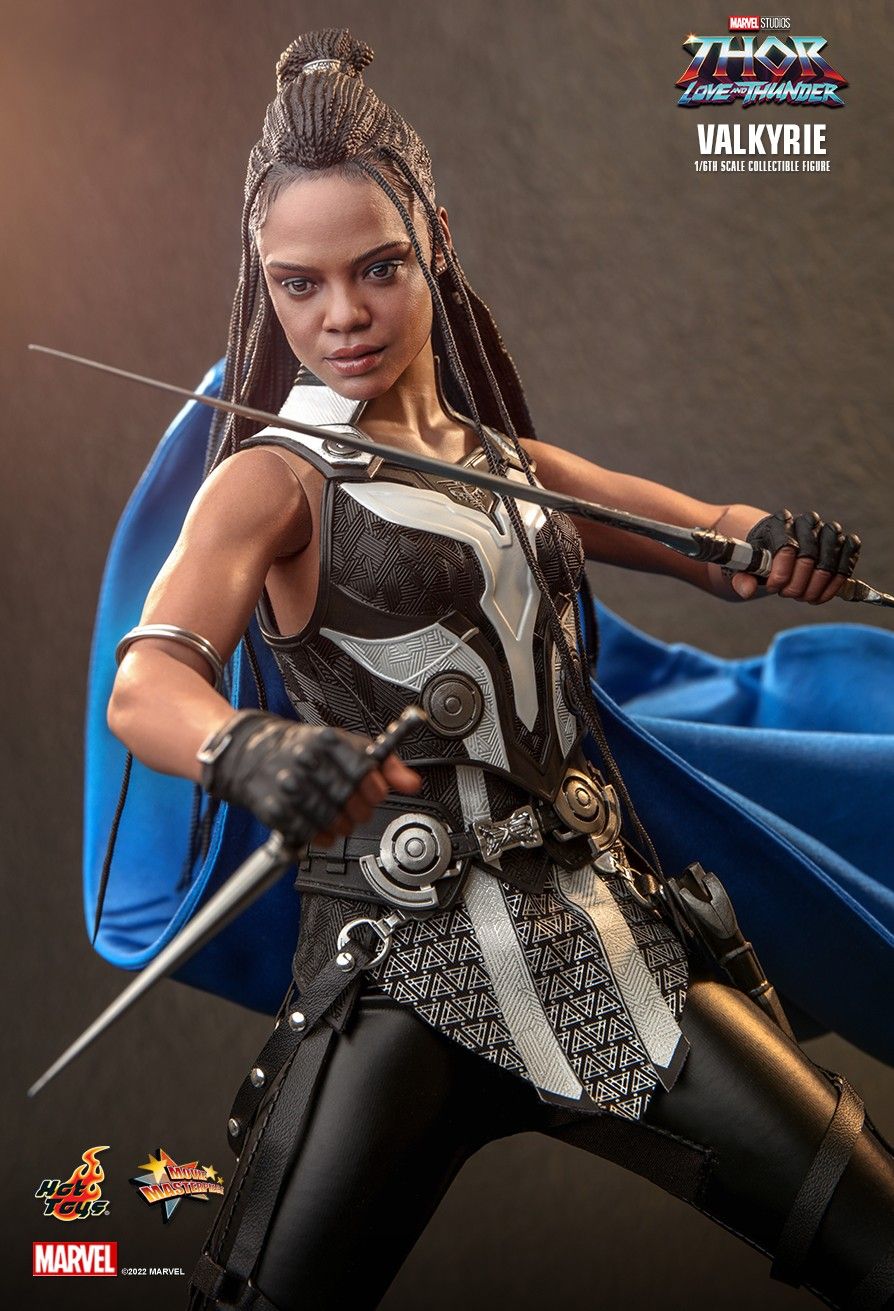 Hot Toys MMS673 - Marvel Comics - Thor : Love And Thunder - Valkyrie