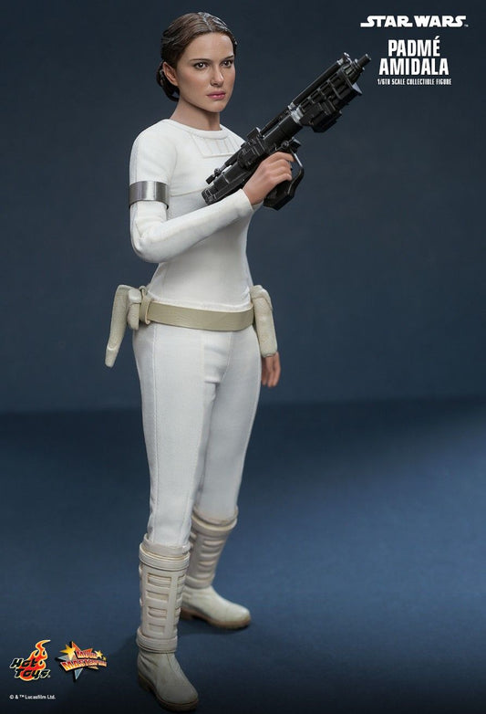 Hot Toys MMS678 - Star Wars II : Attack Of The Clones -Padmé Amidala