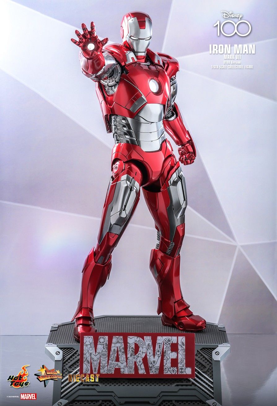 Hot Toys MMS696D54 - Marvel Comics - Disney 100 - Iron Man Mark VII