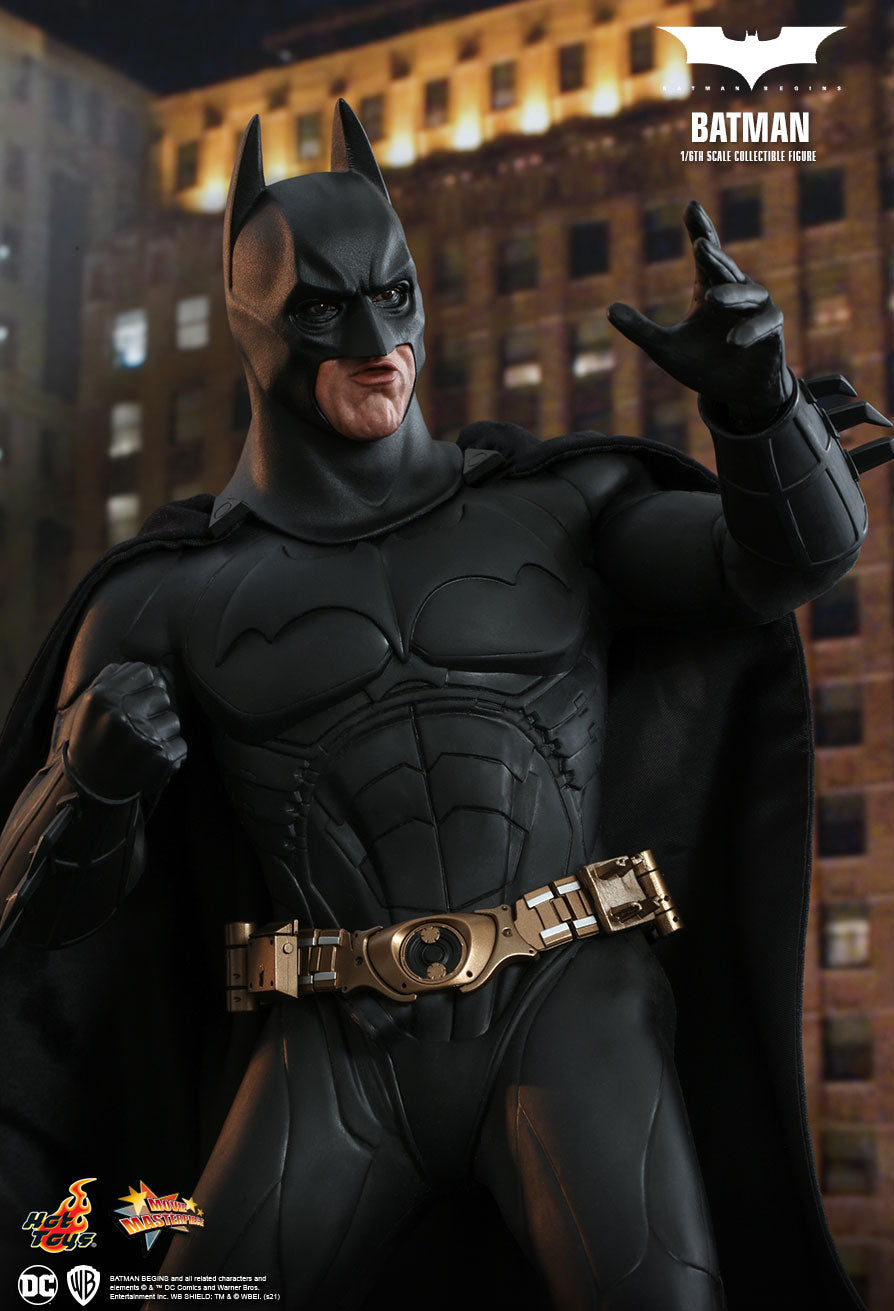 Hot Toys MMS595 - DC Comics - Batman Begins - Batman