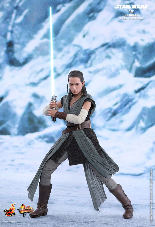 Hot Toys MMS446 - Star Wars : The Last Jedi - Rey Jedi Training